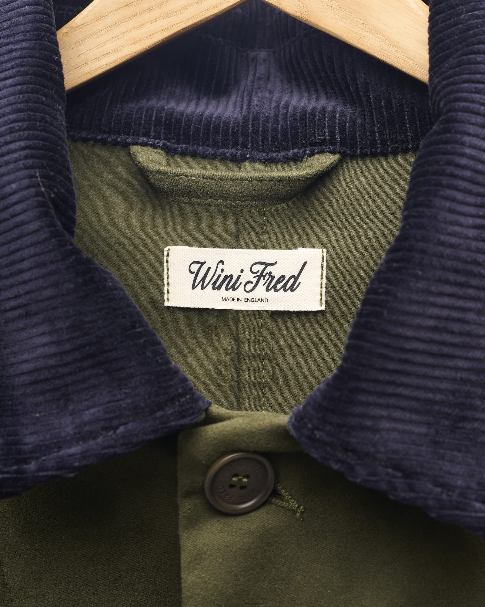 Garden jacket, corduroy collar and label